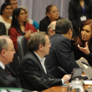 Cristina en reunión de UNASUR, Cochabamba 04 de julio de 2013.