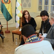 Cristina en reunión de UNASUR, Cochabamba 04 de julio de 2013.