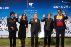 Cristina en la reunión del Mercosur, Montevideo 2013