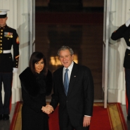 La Presidenta Cristina Fernandez de Kirchner, fue recibida por el presidente de EE.UU., George Bush.