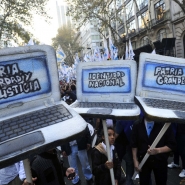 Festejos de la Revolución de Mayo y la Década Ganada en  Plaza de Mayo