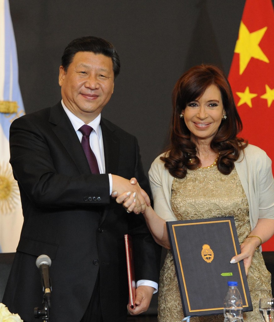 Firma de convenios bilaterales entre los gobiernos de Argentina y China.
