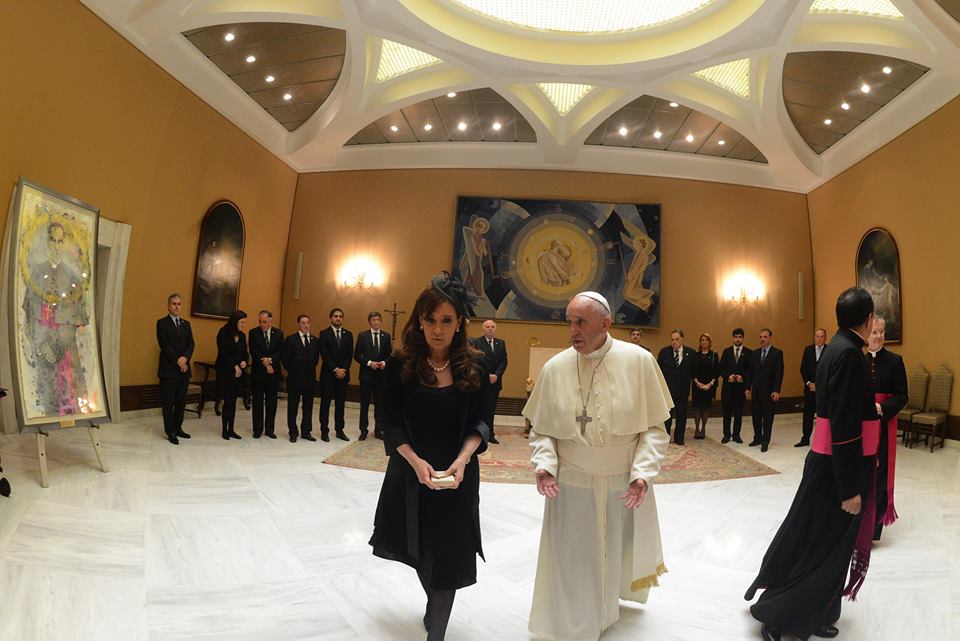 Cristina en el Vaticano con el Papa Francisco.
