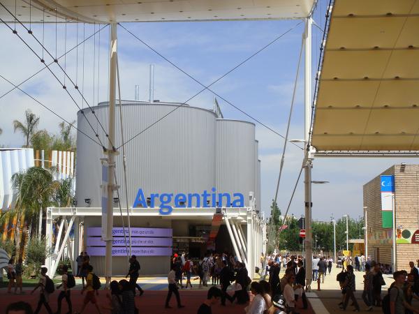 CFK en el Pabellón Argentino de la Expo de Milán.