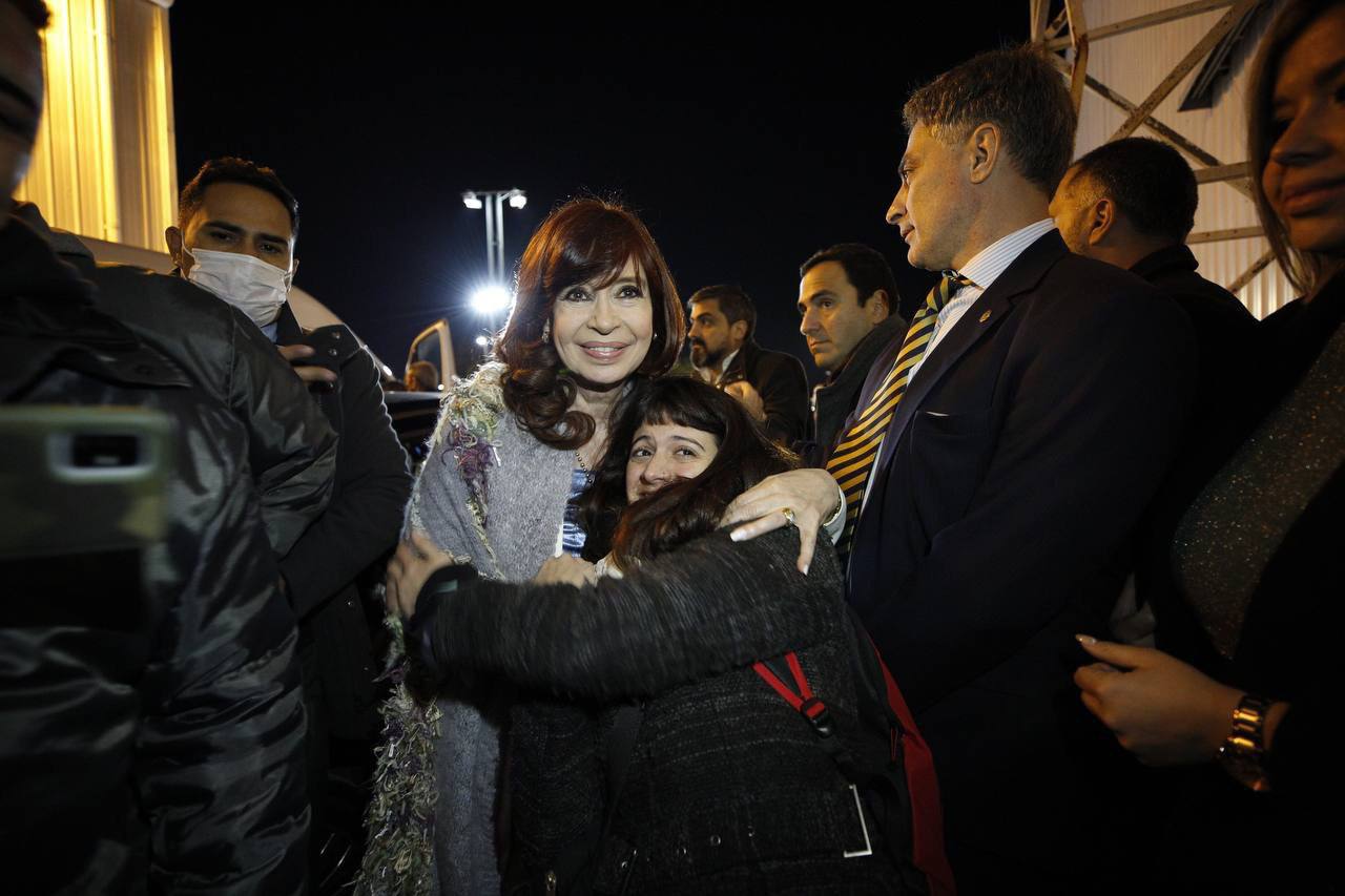 Cristina Fernandez de Kirchner Discurso completo en el acto por los 100 ...