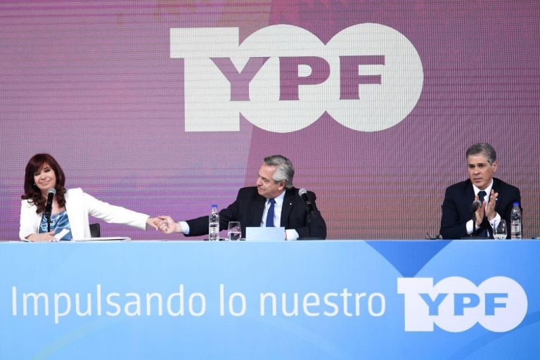 Cristina Fernandez de Kirchner Discurso completo en el acto por los 100 ...